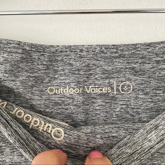 OUTDOOR VOICES Two-Tone Warmup Crop Leggings & Sports Bra SET - Picture 15 of 16